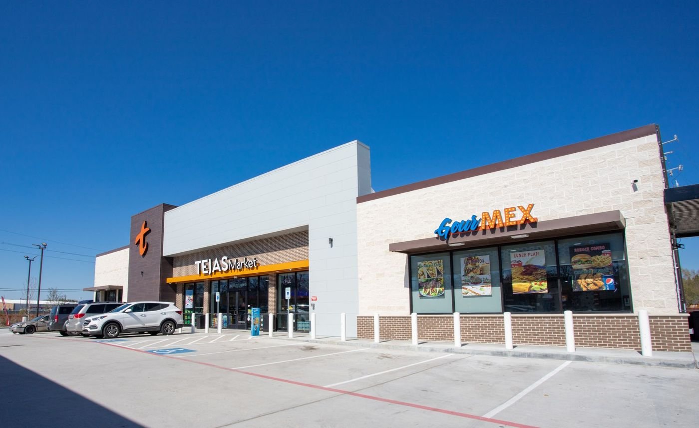 Tejas Market & Gourmex channel-letter signage by SI Signs USA