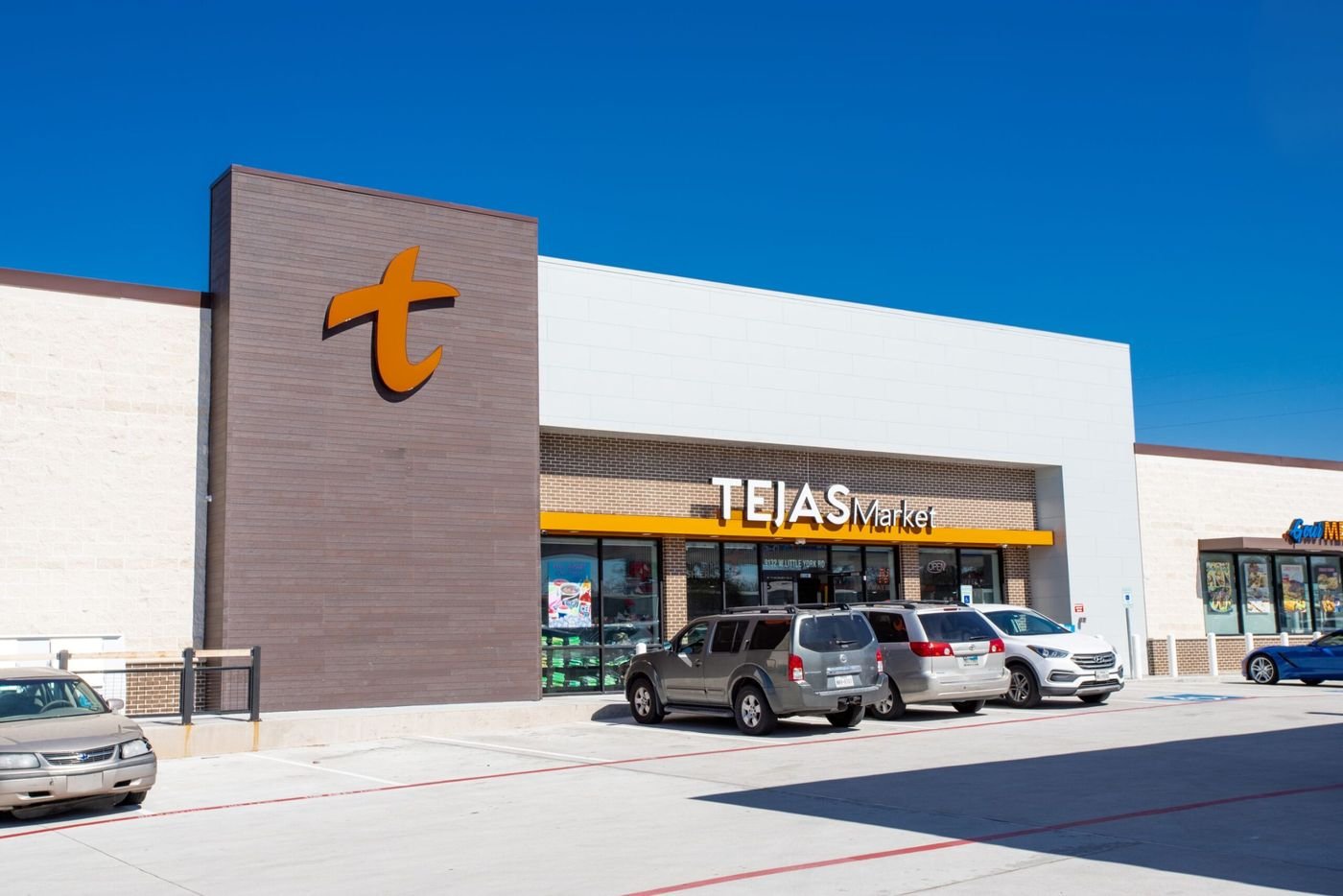 Tejas Market channel-letter signage by SI Signs USA