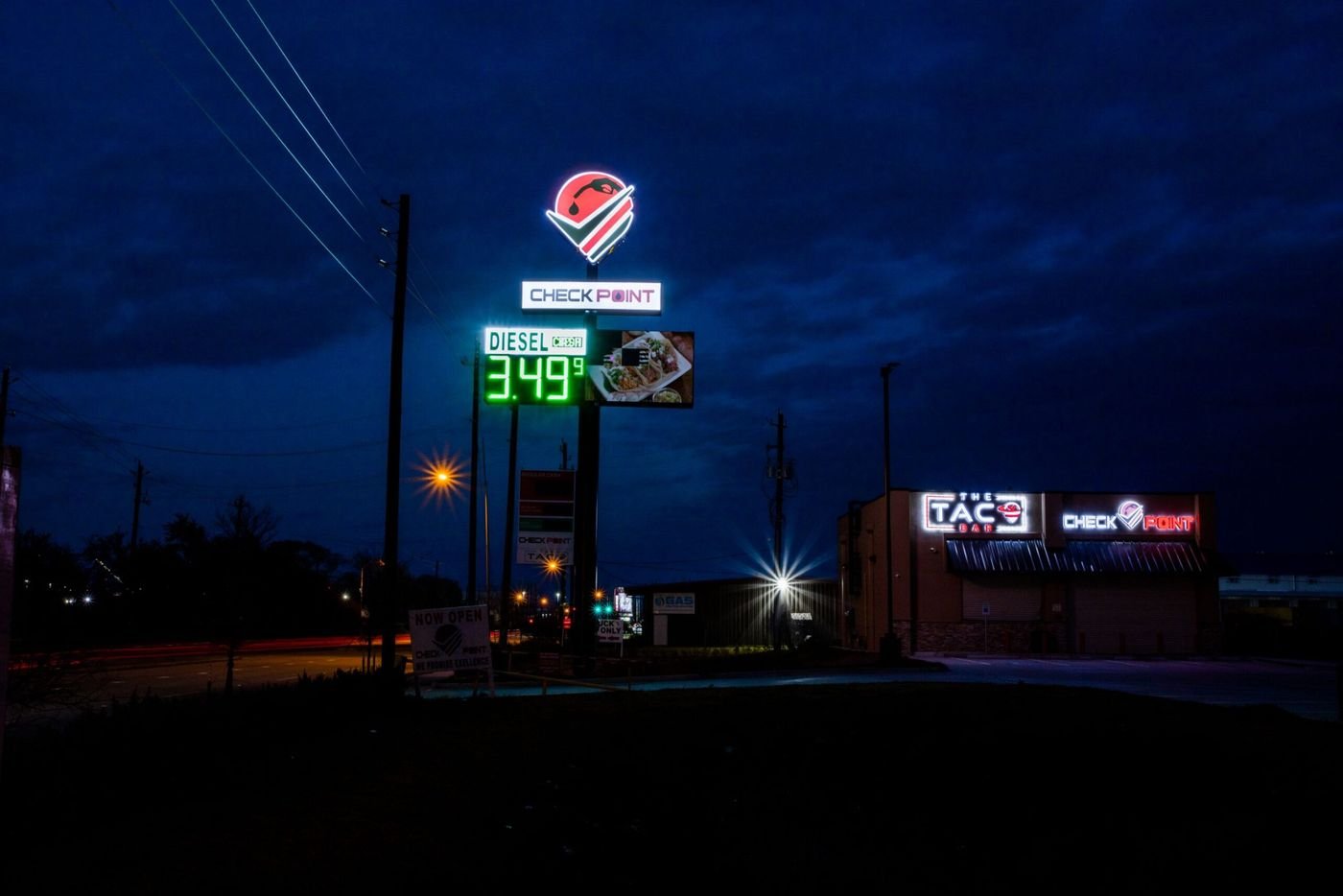 Check Point pylon sign by SI Signs USA